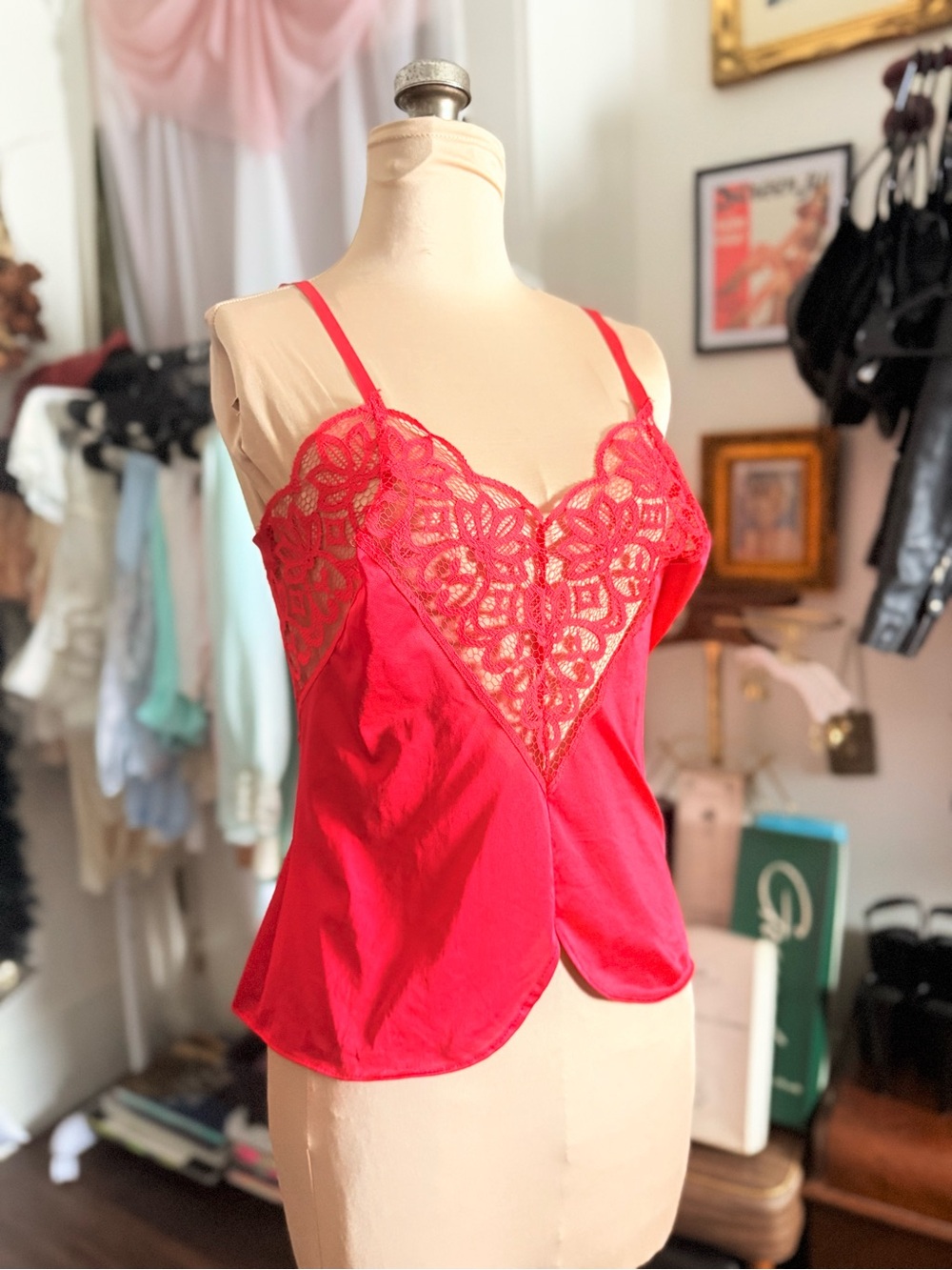 Vintage 1970s 1980s Red Lace-Trim Camisole Top